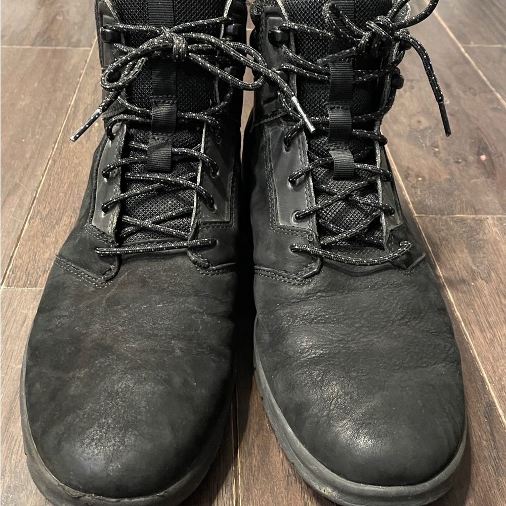 TIMBERLAND GRAYDON MID LIGHTWEIGHT SNEAKER CHUKKA BOOT NUBUCK MENS 9.5 pre owned - Picture 5 of 9
